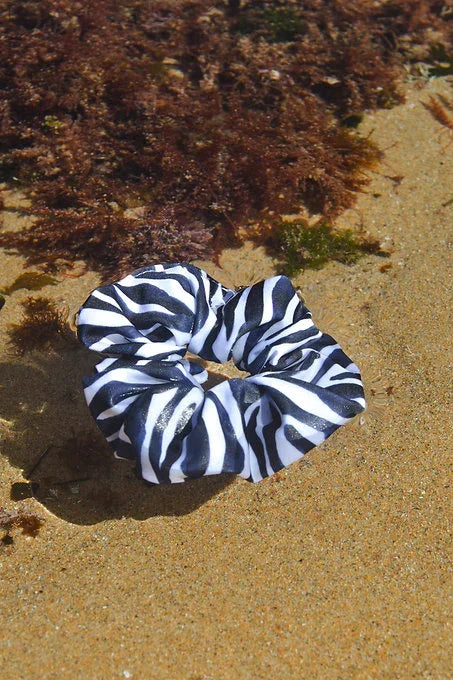 ZEBRA ZIPPER