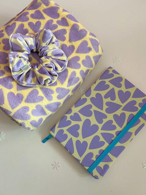 GIFT BOX COZY