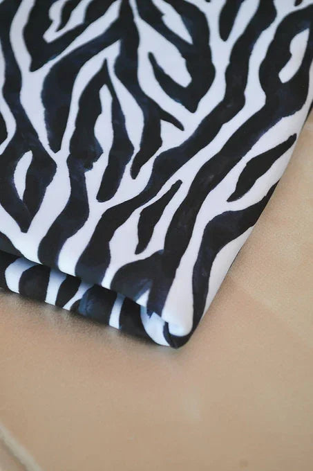 ZEBRA ZIPPER