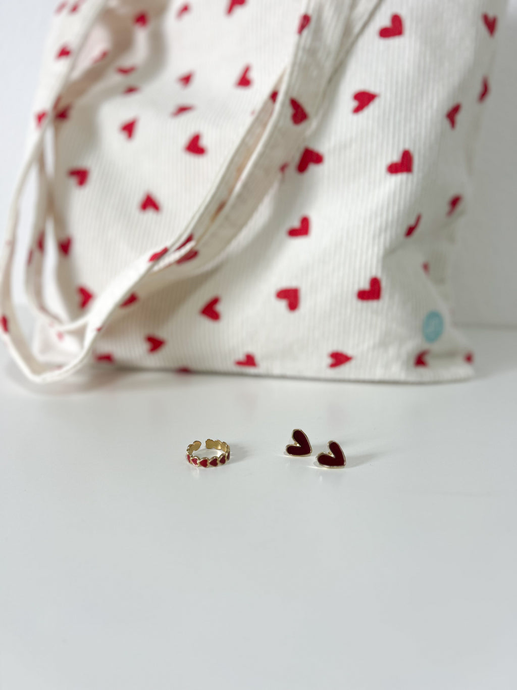AMOR EARRINGS - Gapi World