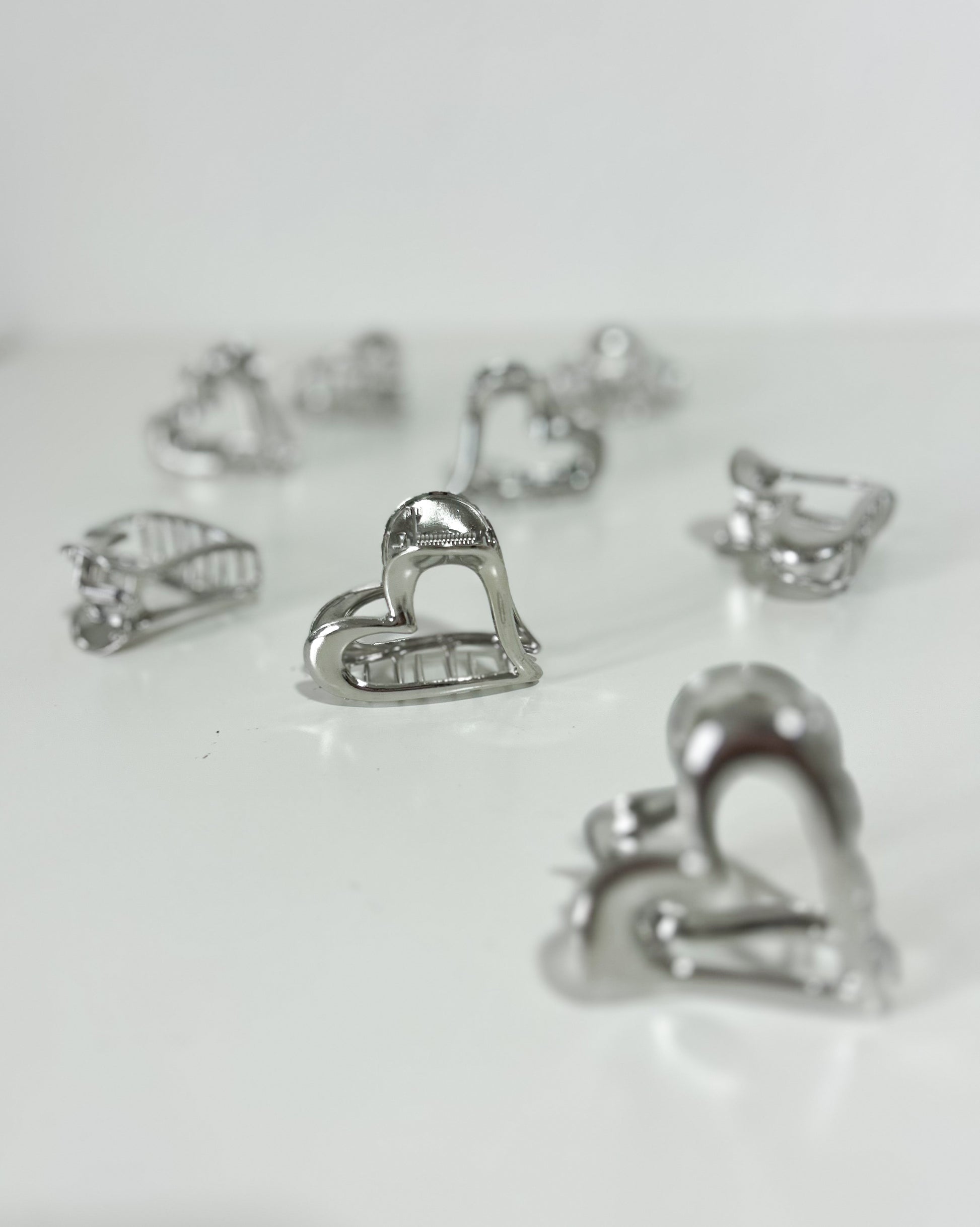 LOVE CLIP