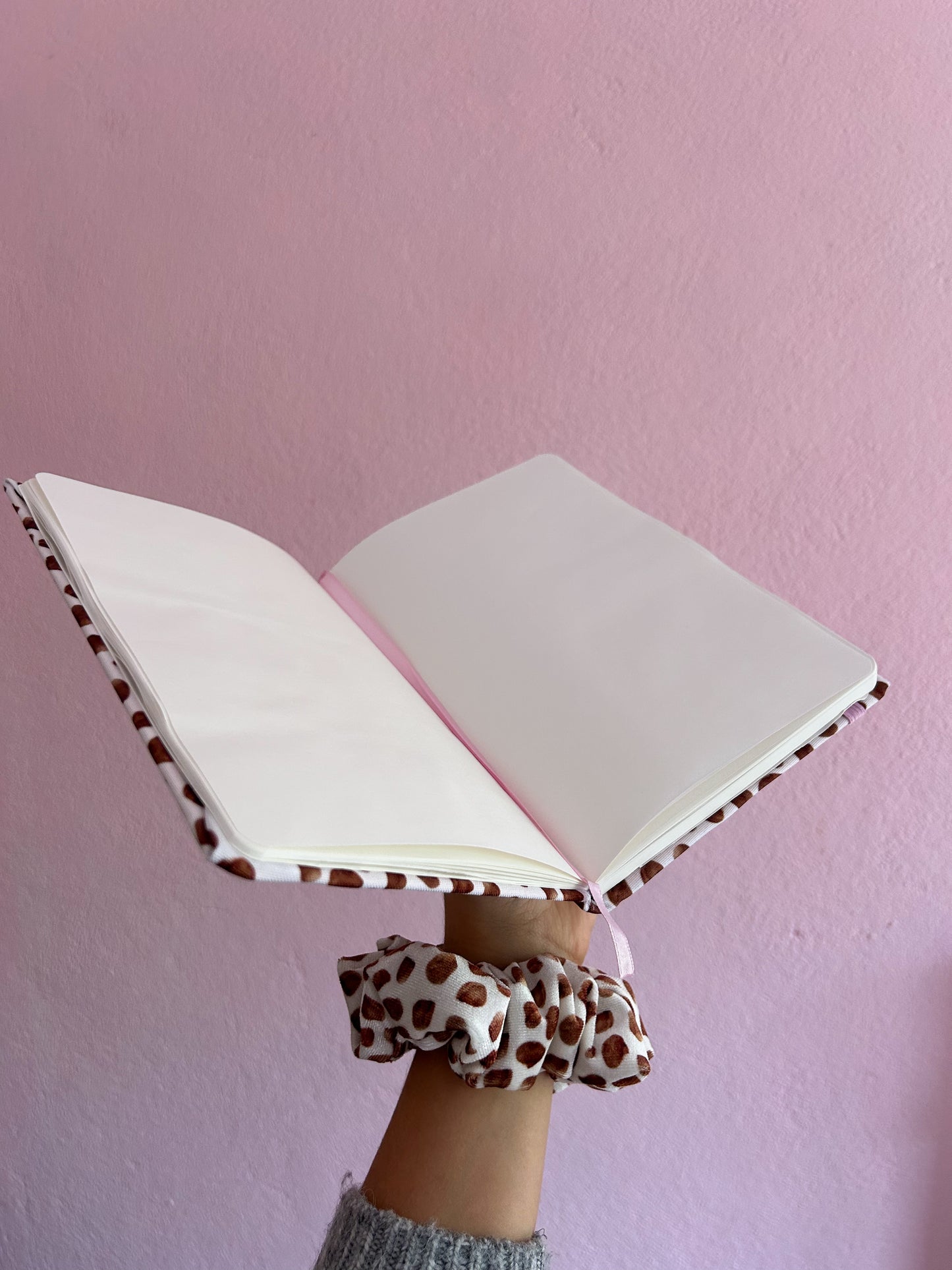 CADERNO OLIVIA