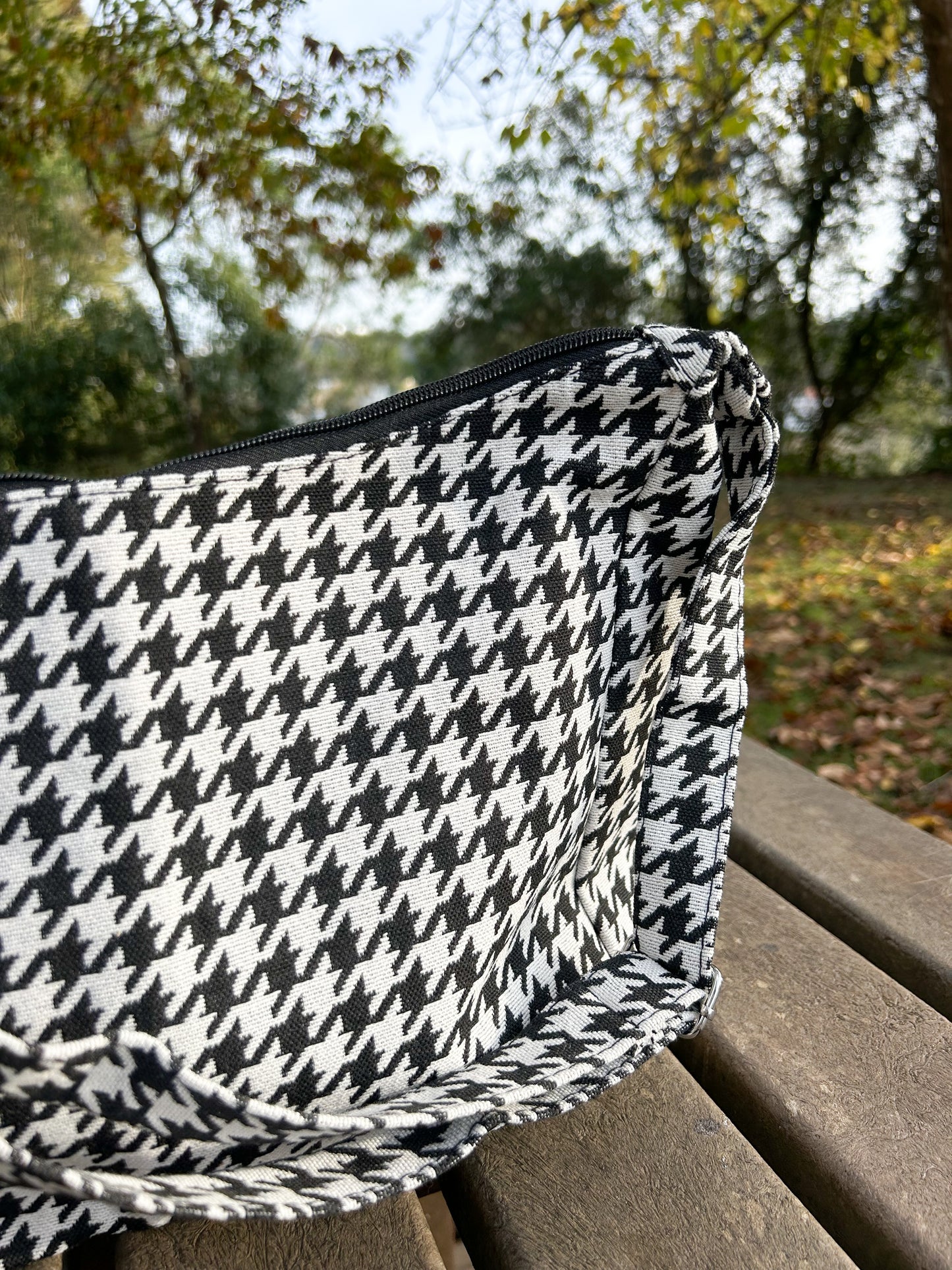 HOUNDSTOOTH BAG