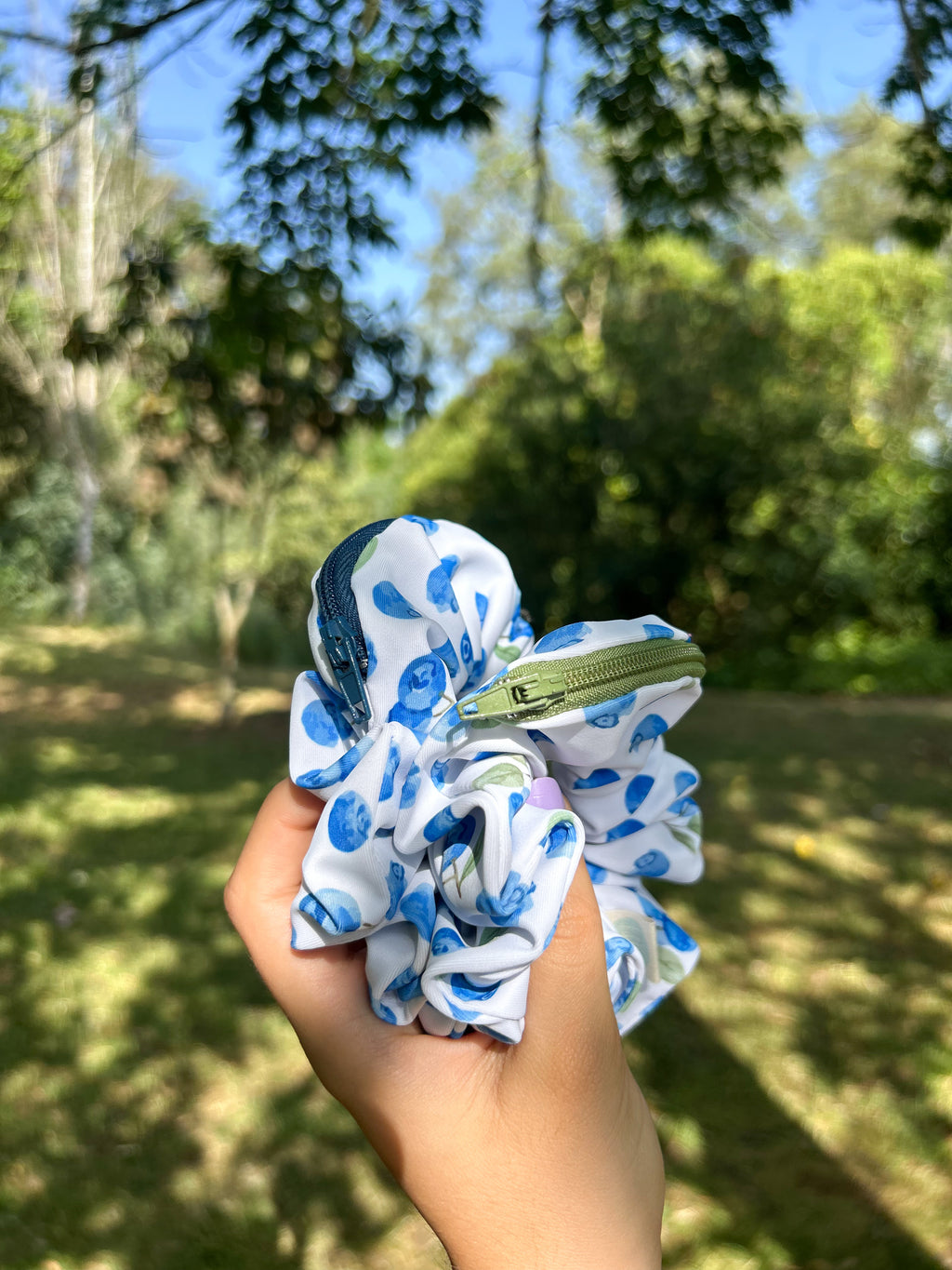 ZIPPER BLUEBERRY
