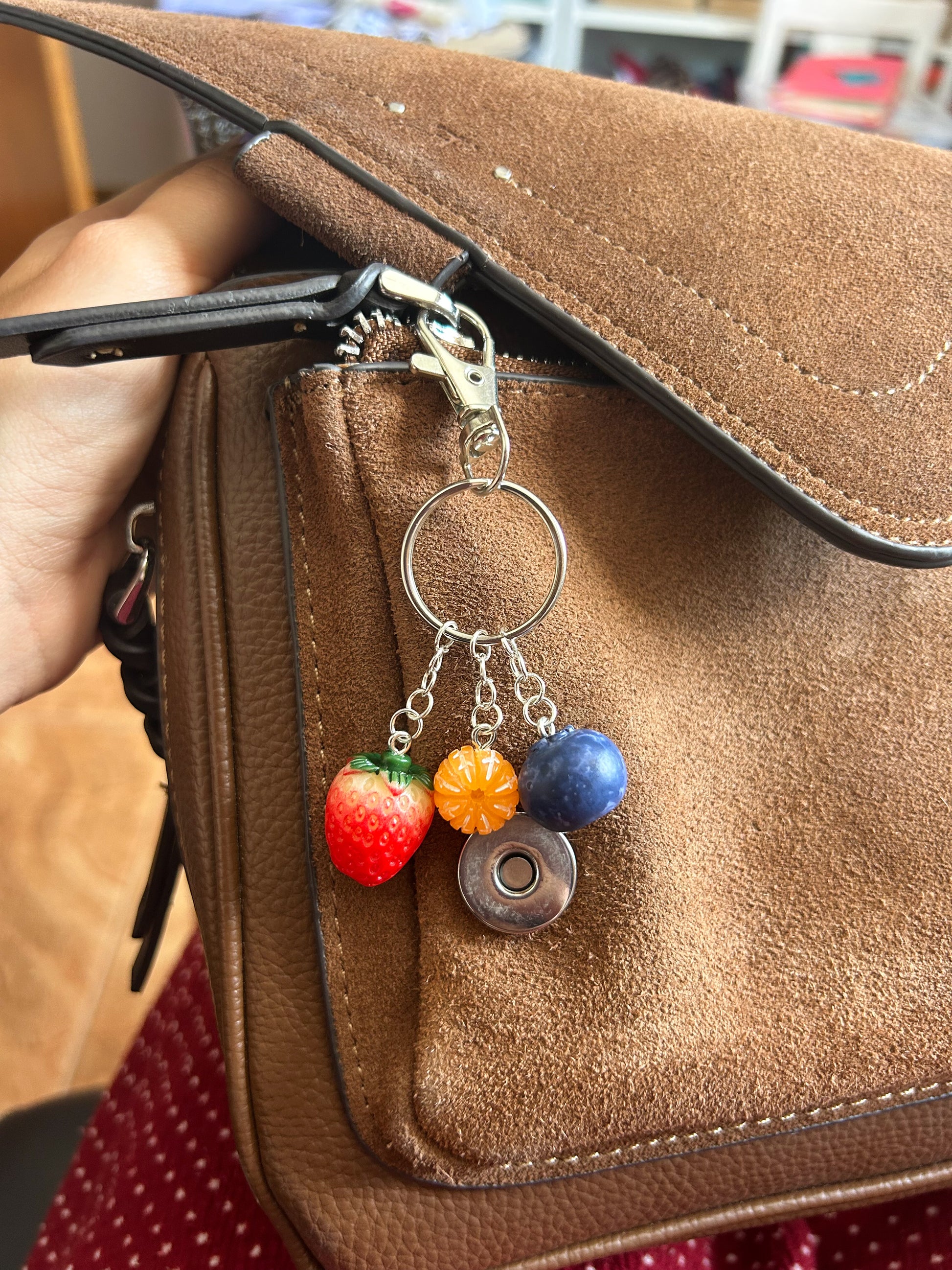 TUTTI FRUTI CHARM