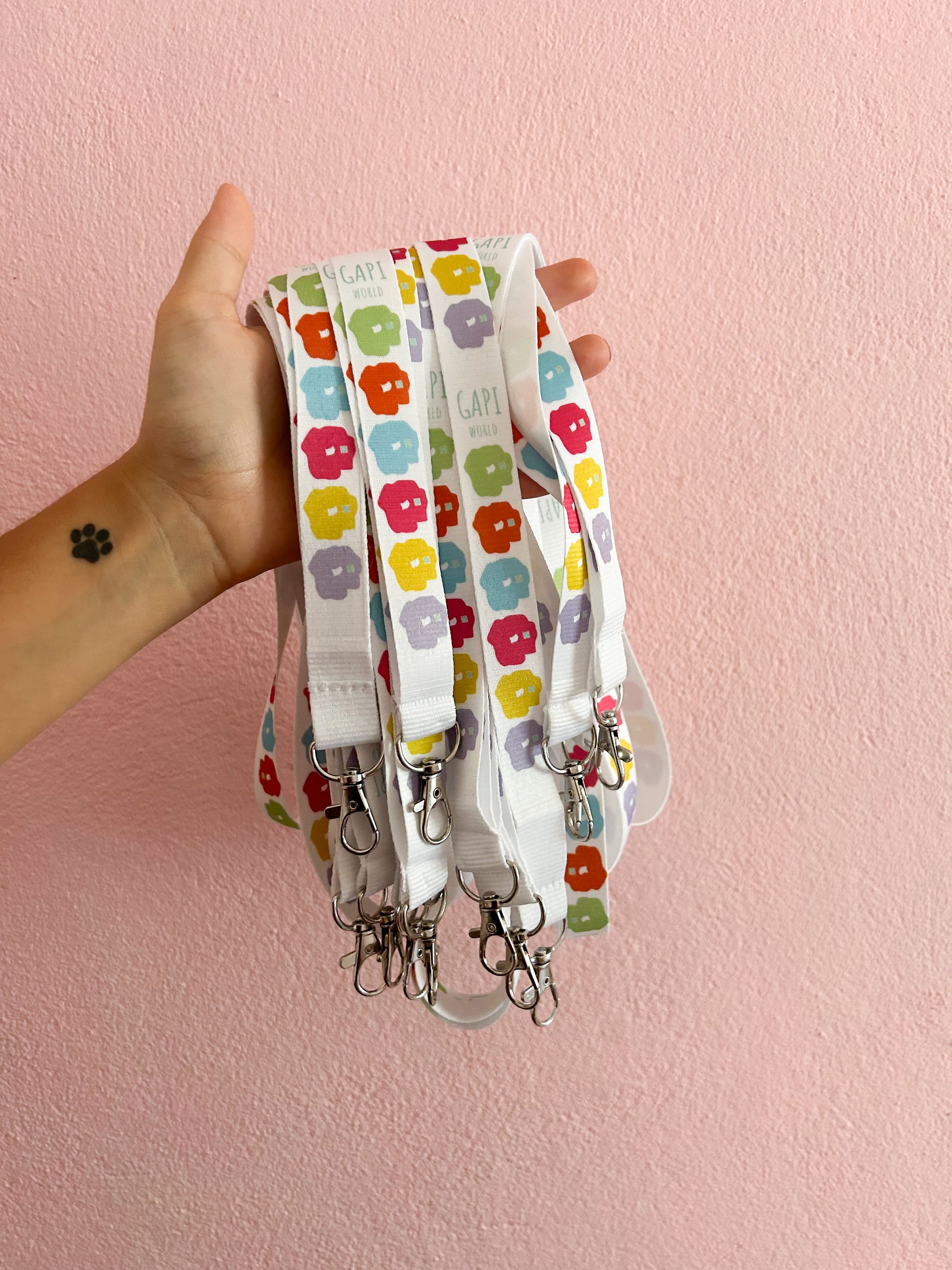 SCRUNCHIES LANYARD