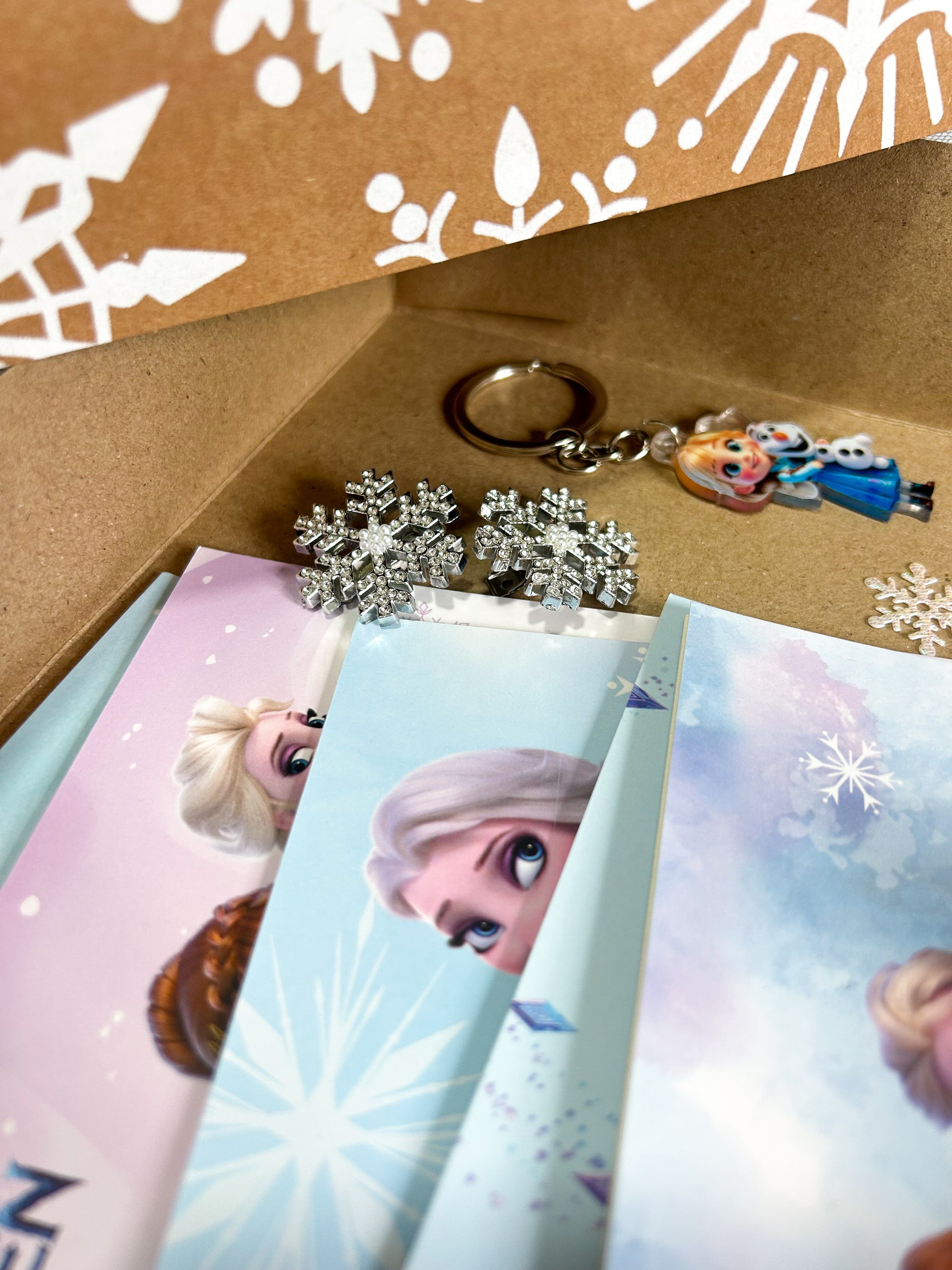 FROZEN GIFT BOX
