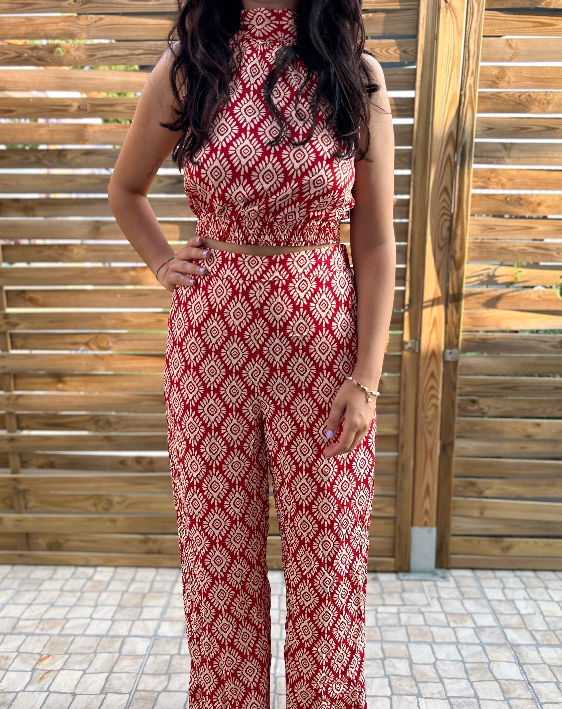 CONJUNTO LARA
