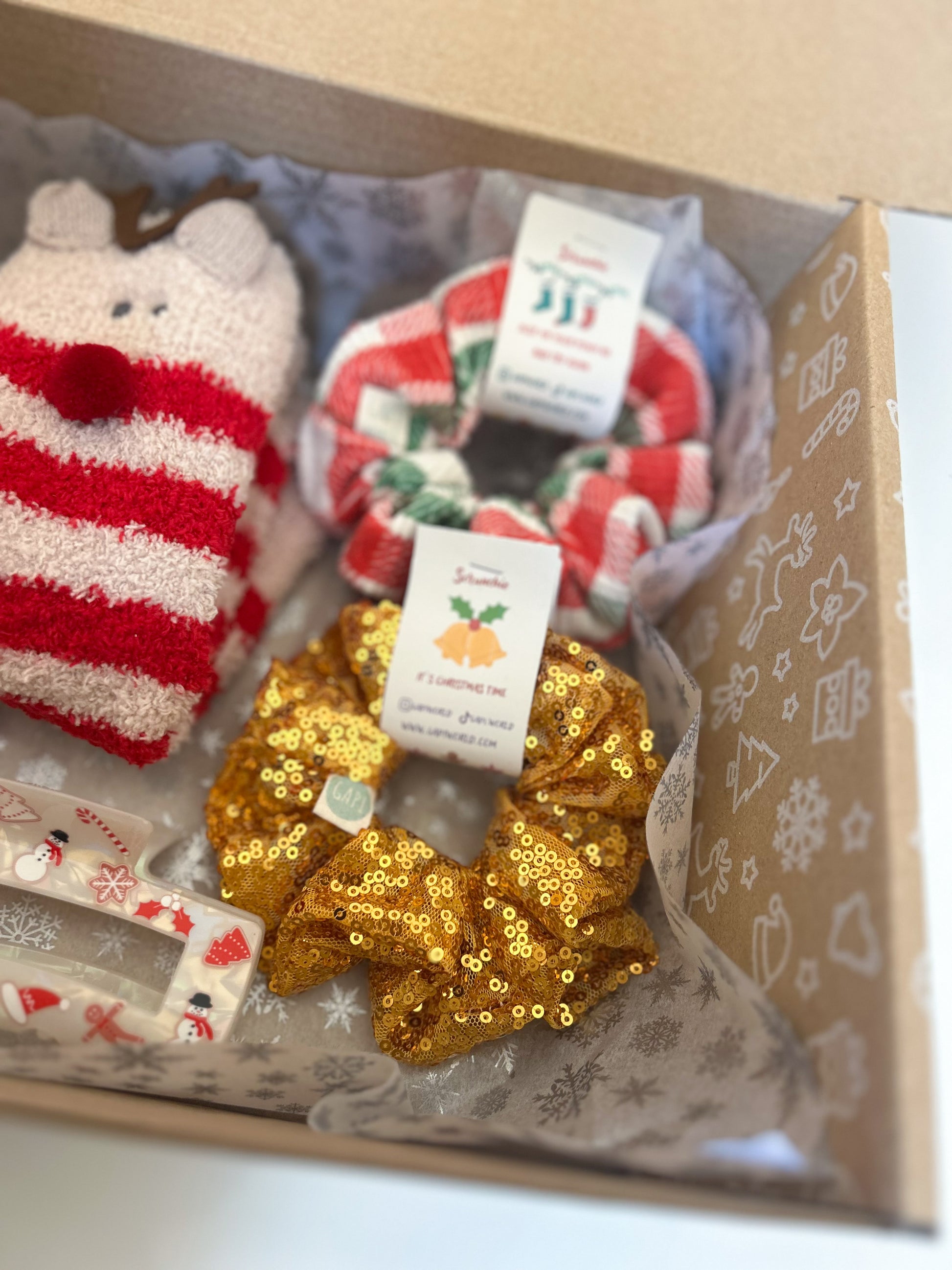 HOLLIDAY GIFT BOX